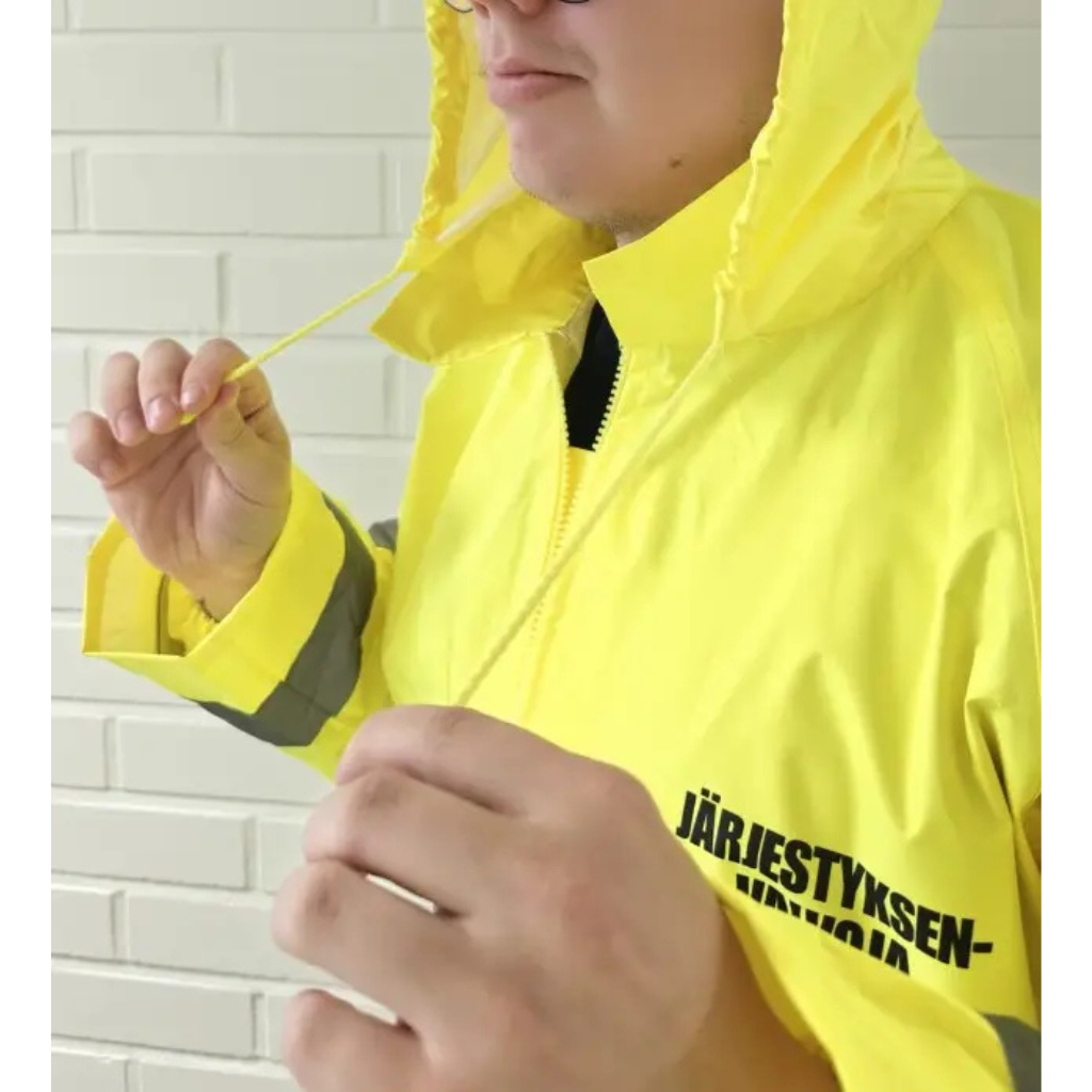 Järjestyksenvalvojan sadetakki